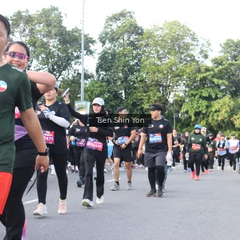Runner Photo 3883901