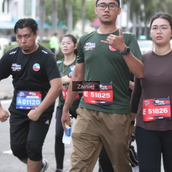 Runner Photo 3883905