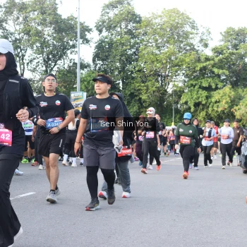 Runner Photo 3883926