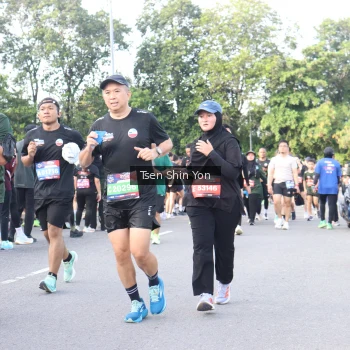 Runner Photo 3883929