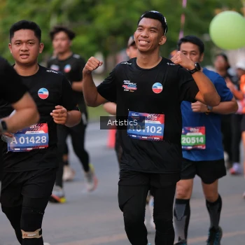 Runner Photo 3883937