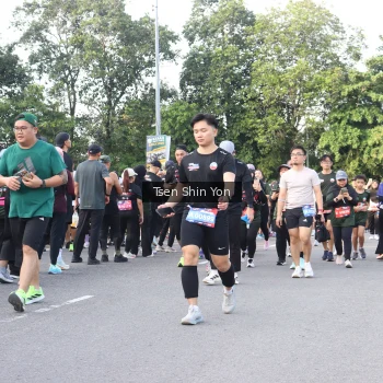 Runner Photo 3883951