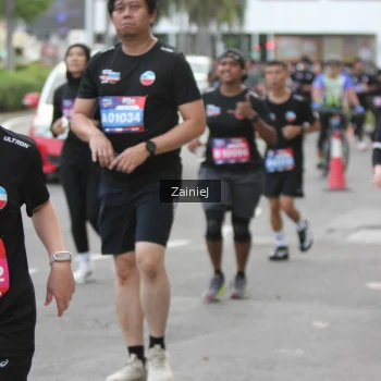 Runner Photo 3883965