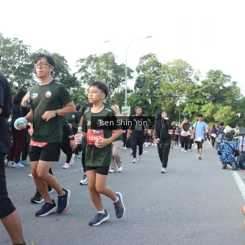 Runner Photo 3883982