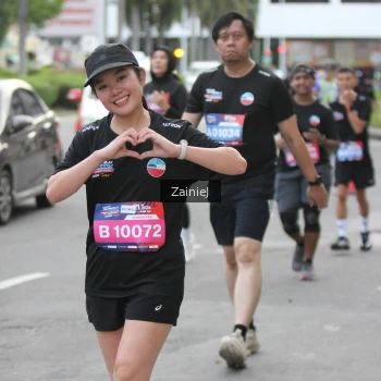 Runner Photo 3883985