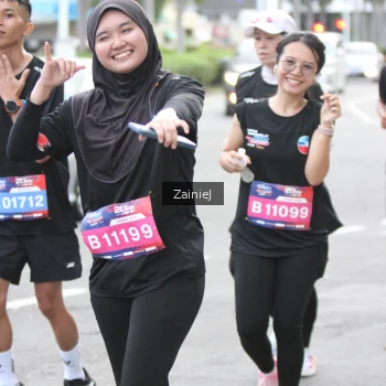 Runner Photo 3884009