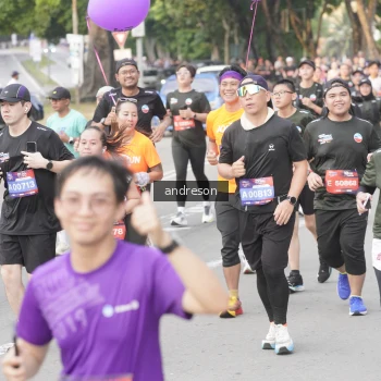 Runner Photo 3884024