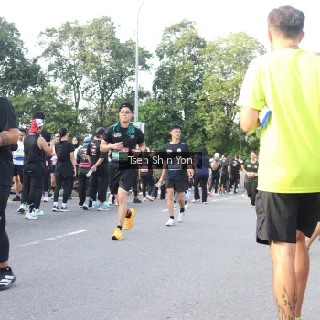 Runner Photo 3884081