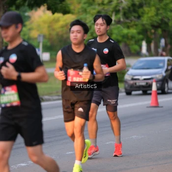 Runner Photo 3884092