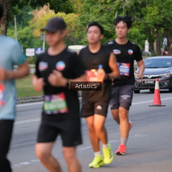 Runner Photo 3884094