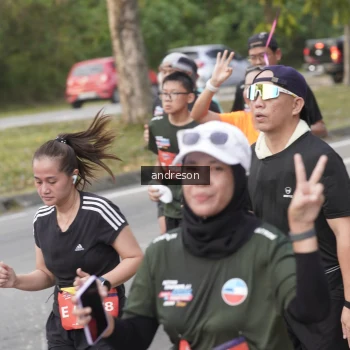 Runner Photo 3884101