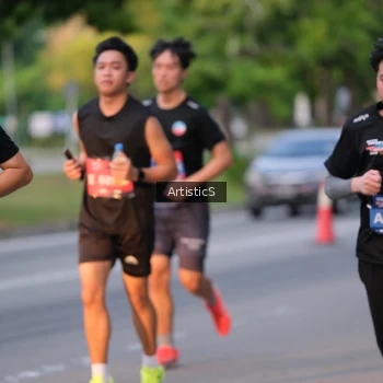 Runner Photo 3884111
