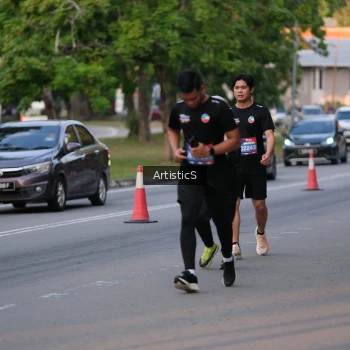 Runner Photo 3884123