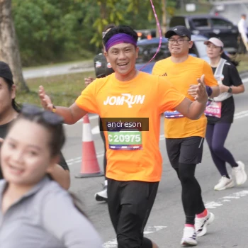 Runner Photo 3884155