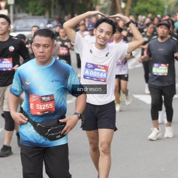 Runner Photo 3884220