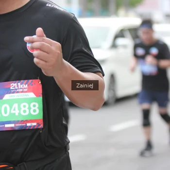 Runner Photo 3884243