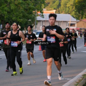 Runner Photo 3884250