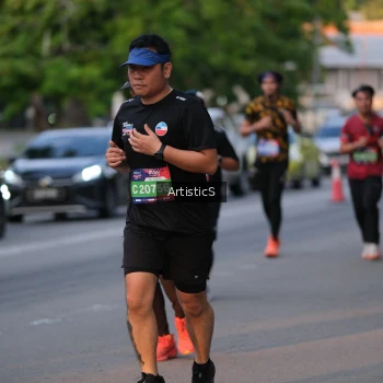 Runner Photo 3884293