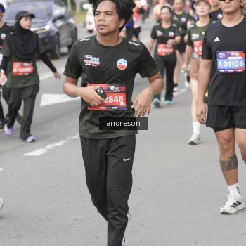 Runner Photo 3884296