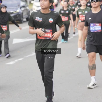 Runner Photo 3884299