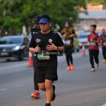 Runner Photo 3884304