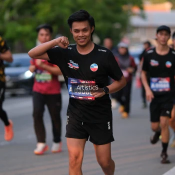 Runner Photo 3884316