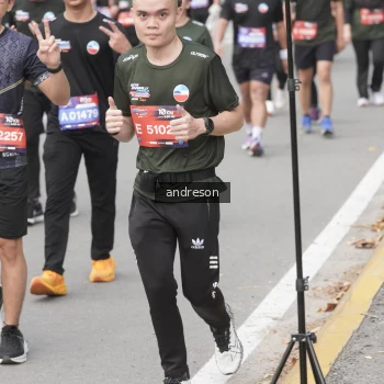 Runner Photo 3884344