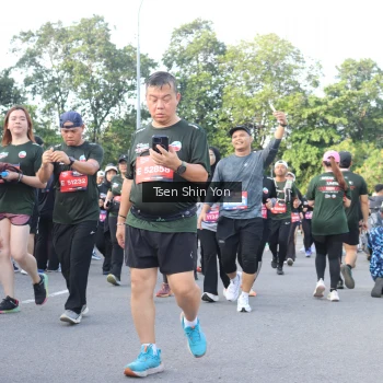 Runner Photo 3884353