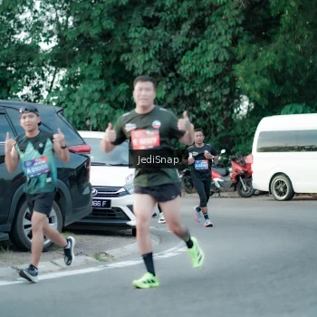 Runner Photo 3884369