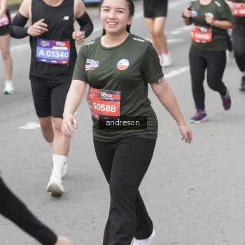 Runner Photo 3884374