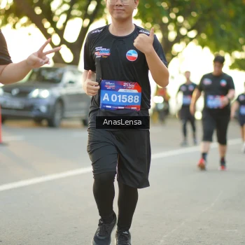 Runner Photo 3884387