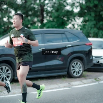 Runner Photo 3884400