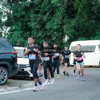 Runner Photo 3884405