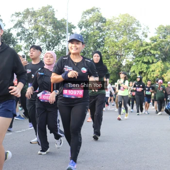 Runner Photo 3884406