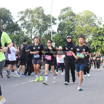 Runner Photo 3884446