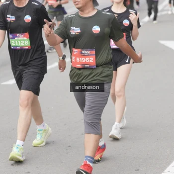 Runner Photo 3884451