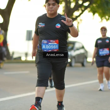 Runner Photo 3884459