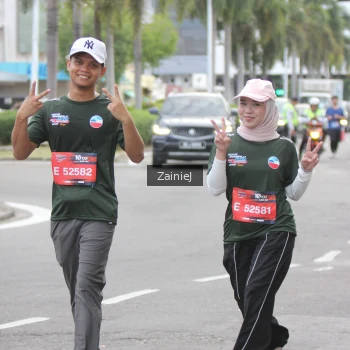 Runner Photo 3884463