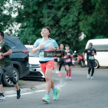 Runner Photo 3884537