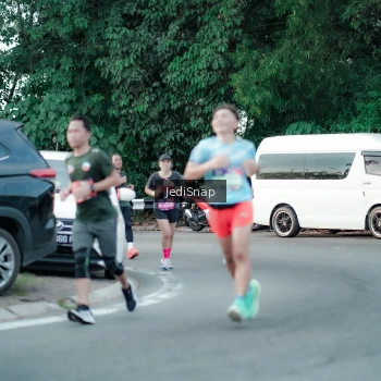 Runner Photo 3884541