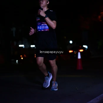 Runner Photo 3884550