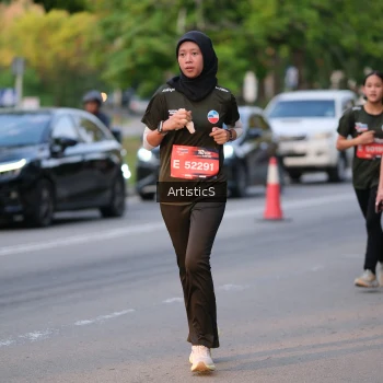 Runner Photo 3884566