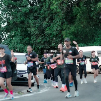Runner Photo 3884592