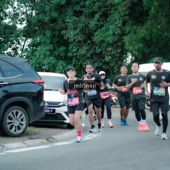 Runner Photo 3884597