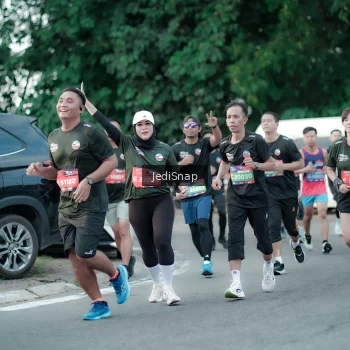 Runner Photo 3884618