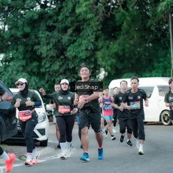 Runner Photo 3884630