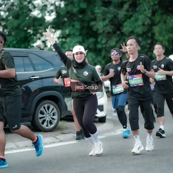 Runner Photo 3884633