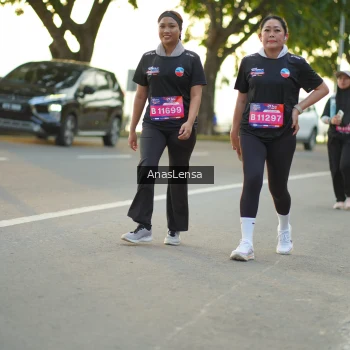 Runner Photo 3884688