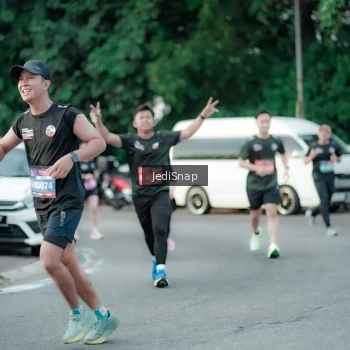 Runner Photo 3884767