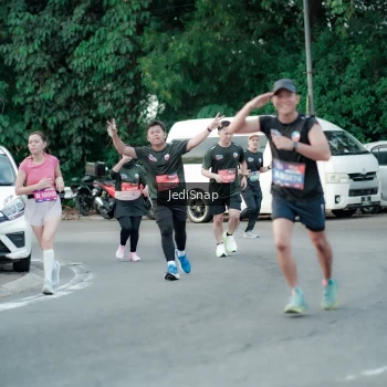 Runner Photo 3884771